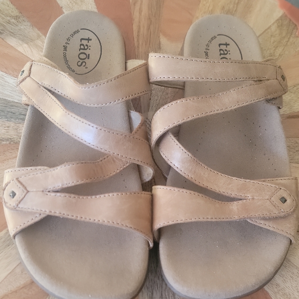 Taos Footwear Beige Crisscross Sandals